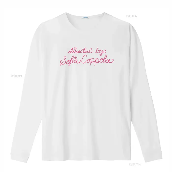 T-shirt élégant dirigé par Sofia Coppola pour les amateurs de mode