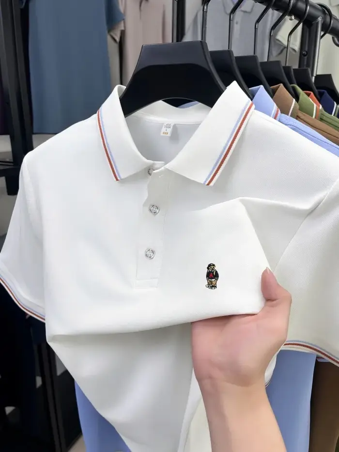 Marques de luxe été manches courtes polo chemise mode nouvelle exquise dessin animé ours broderie hommes décontracté confort respirant T-shirt