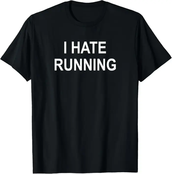 T-shirt drôle et satirique avec emoji « J'ai horreur de courir »