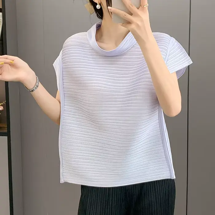 LANMREM 2025 été nouveau T-shirt plissé pour femmes épaules dénudées revers manches courtes élastique col montant ample pull haut 2DB4315