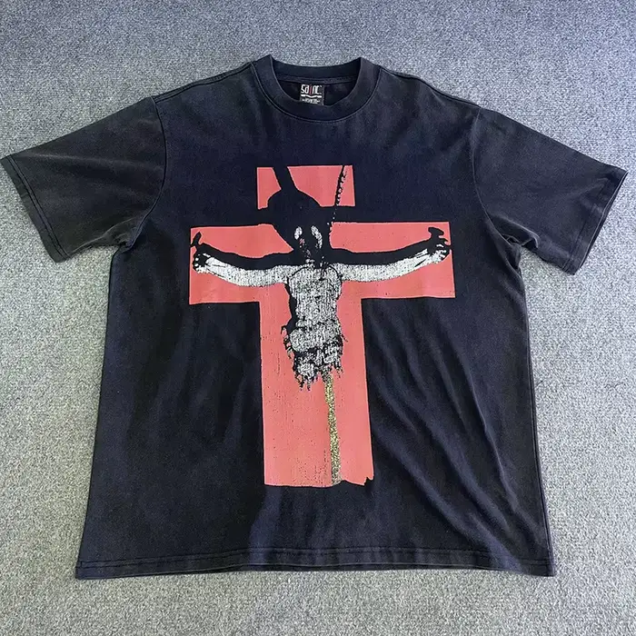 T-shirt vintage délavé noir vieilli SAINT pour homme et femme – Qualité supérieure