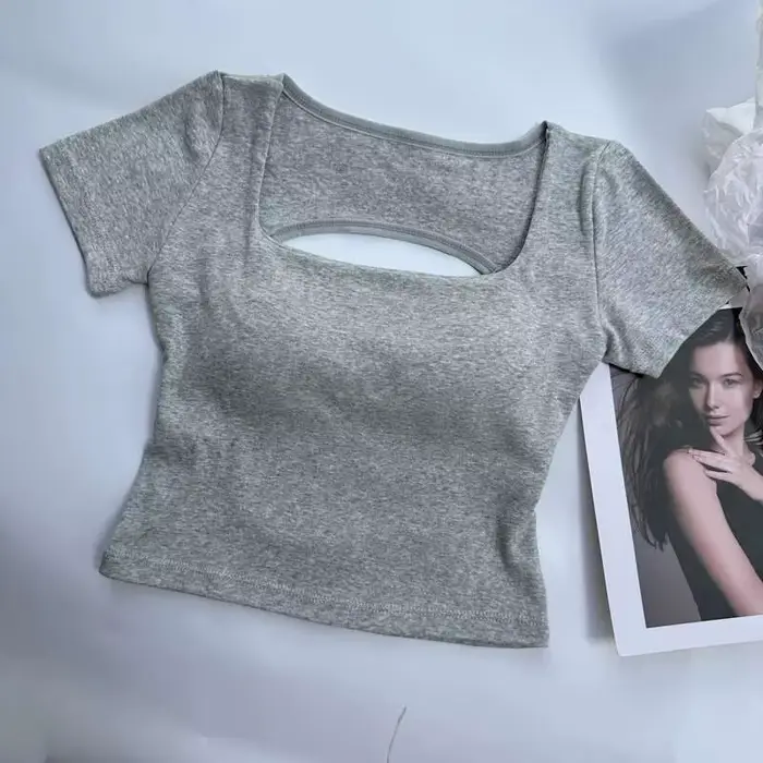 T-shirt femme vêtements encolure carrée hauts à manches courtes haut court avec soutiens-gorge pour