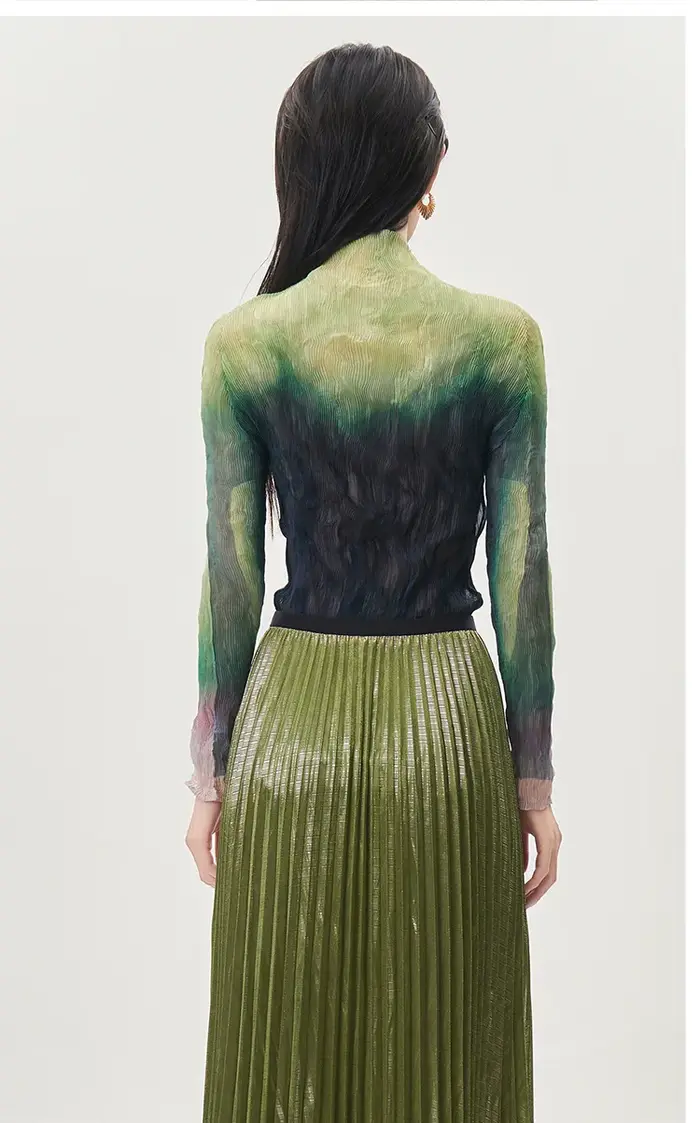 T-shirt plissé léger et transparent à manches longues pour femme