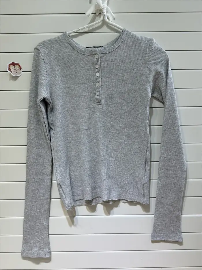 Gris gaufre mince à manches longues T-Shirt femmes printemps boutons col rond rétro Y2k