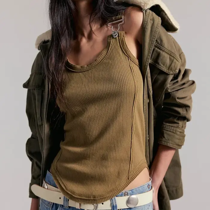 Débardeur côtelé à boucle pour femme