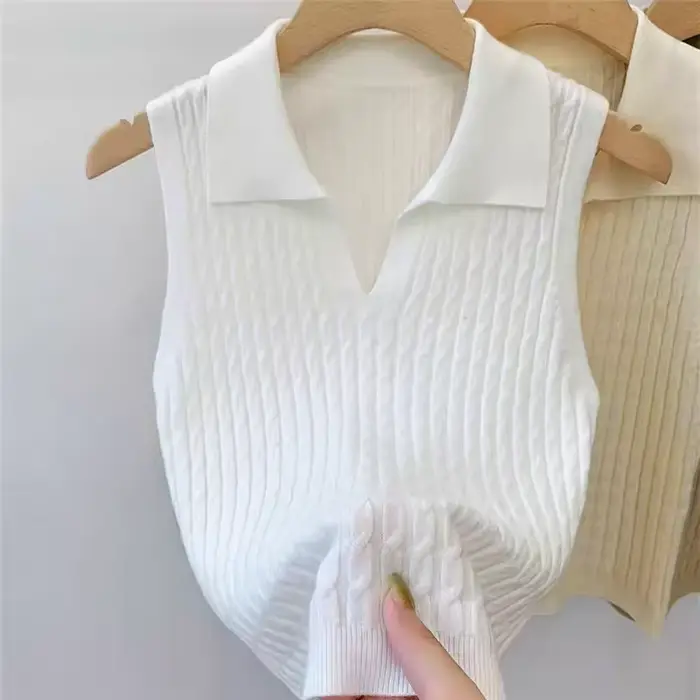 Polo col en V côtelé pour femme – Hauts sexy en maille