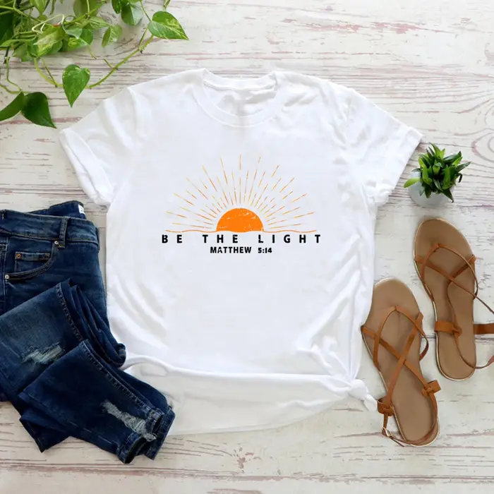 T-shirt Be The Light Matthew 5:14