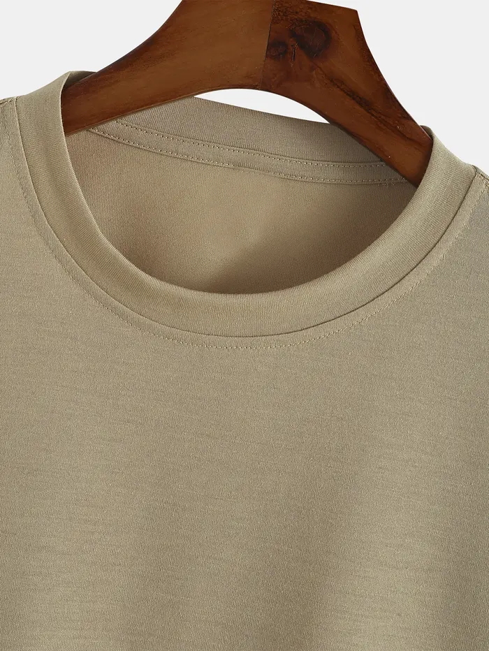 T-shirt col rond Montagnes Coors bleu foncé avec imprimés de texte Voyages de loisirs