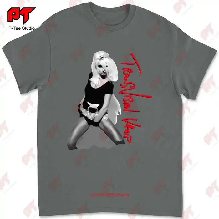 T-shirt Transvision Vamp porté par Kurt asil ain KMLJ