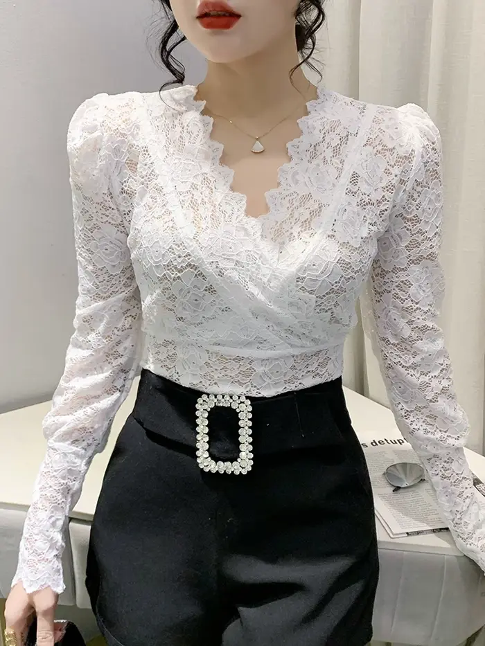 T-shirt à col en V croisé à manches longues pour femmes, simple couche, dentelle évidée, t-shirts mi