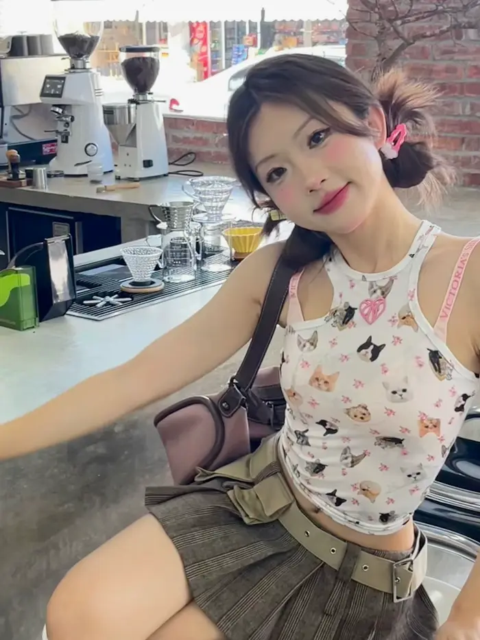 Ganayooa-Crop rétro imprimé chat vintage pour femmes, débardeurs skinny japonais des années 2000, pr