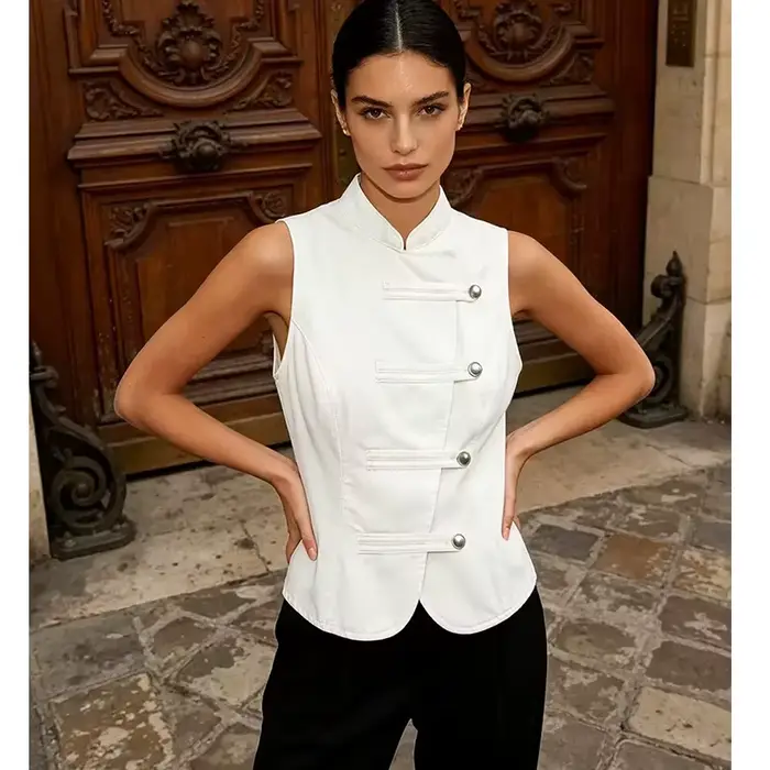 Hauts pour femmes – Nouvelle collection été 2026 : Blouse en jean rétro chic pour femme