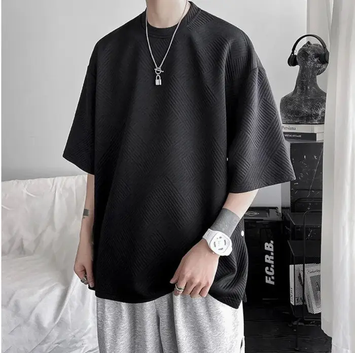 T-shirt d'été pour homme, nouveau modèle, col rond, manches courtes, broderie mode coréenne, pull dé