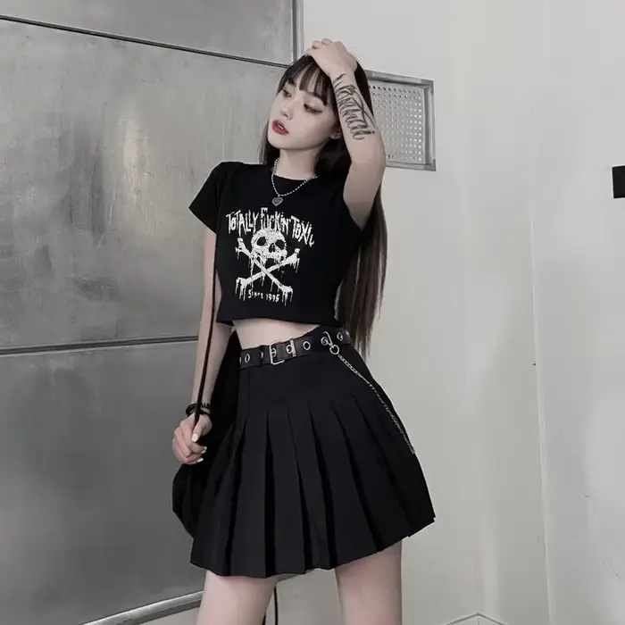 T-shirt court à la mode pour femmes et filles