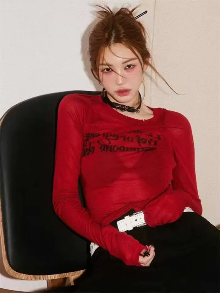 Grunge esthétique lettre impression T-shirt Trashy 2000s Style à manches longues rouge