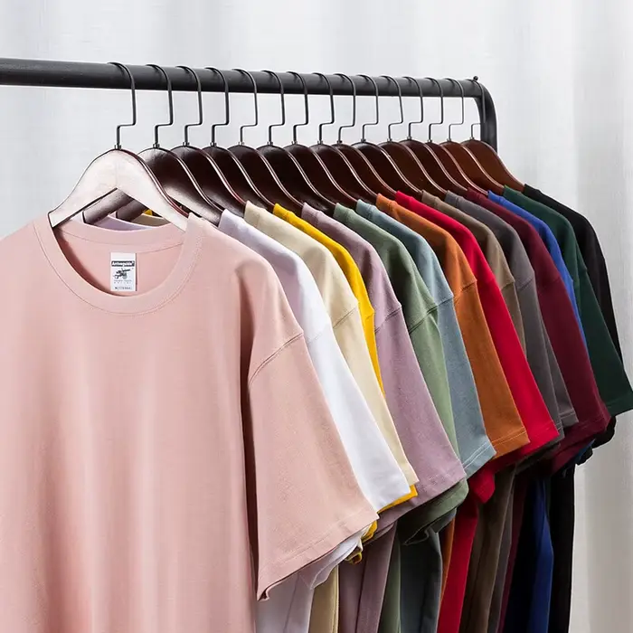 T-shirt personnalisé avec logo pour hommes et femmes