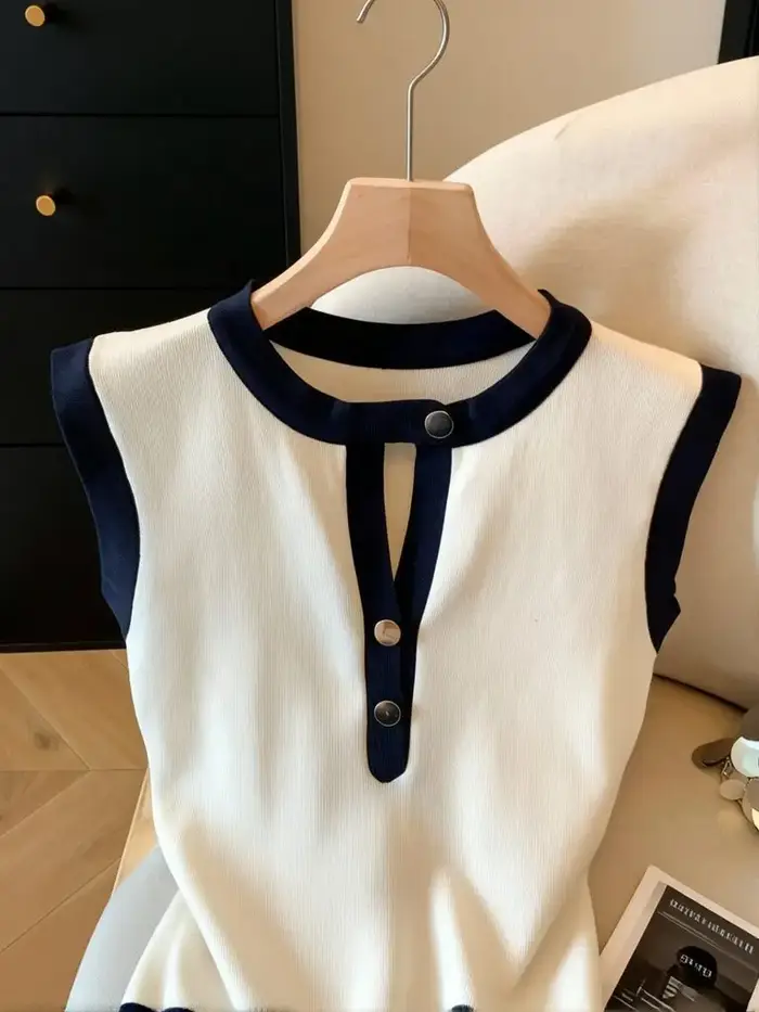 T-shirt vintage sans manches pour femme