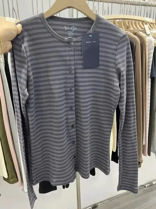 Bleu blanc rayé oeillet T-shirt femmes col rond simple boutonnage coton à manches longues