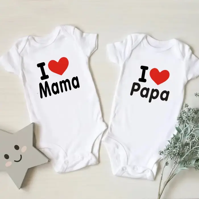 T-shirt barboteuse amusant « I Love Mama & Papa » pour bébé