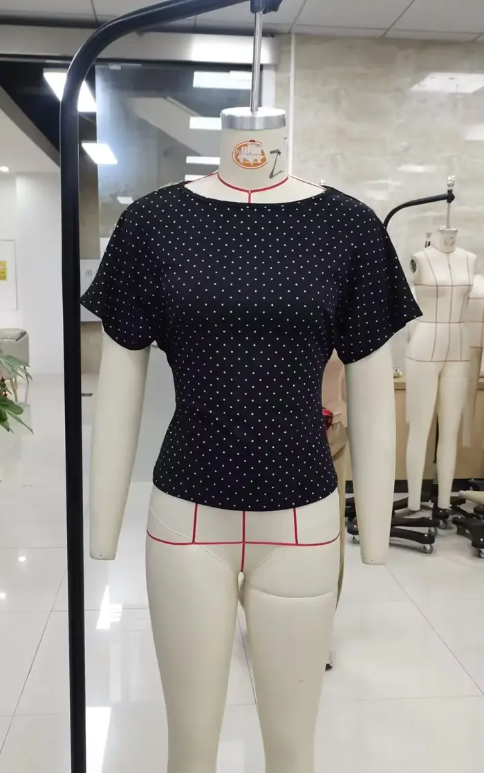 T-shirt décontracté ample à col bateau en coton mélangé pour femme