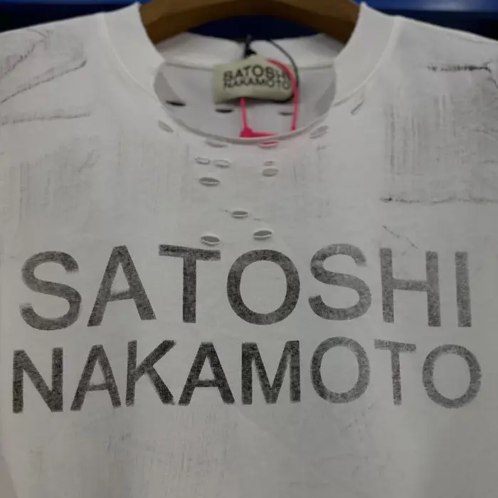 T-shirt Satoshi Nakamoto 26SS