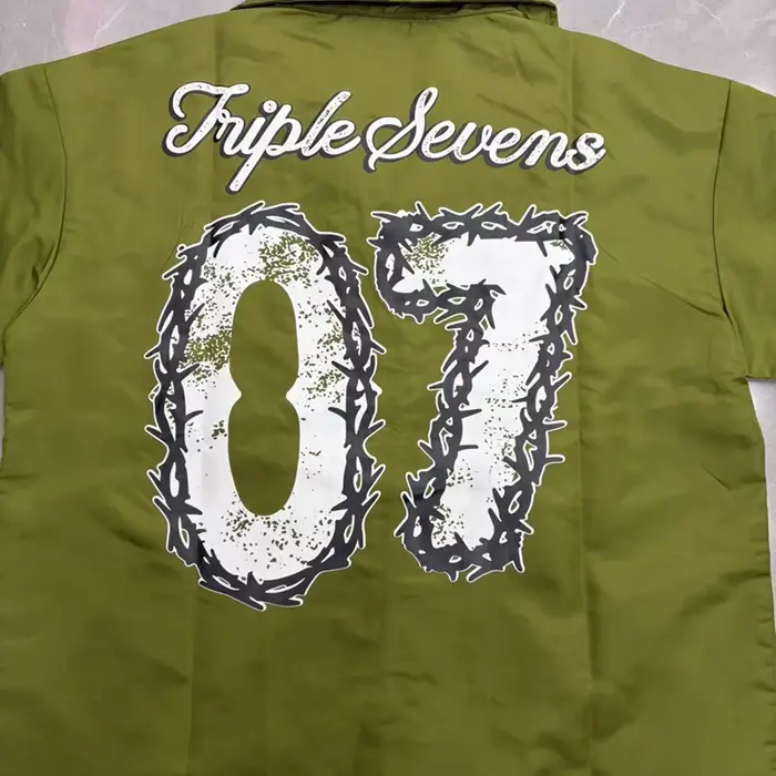 T-shirt Vert Triple Sevens avec empiècement noir