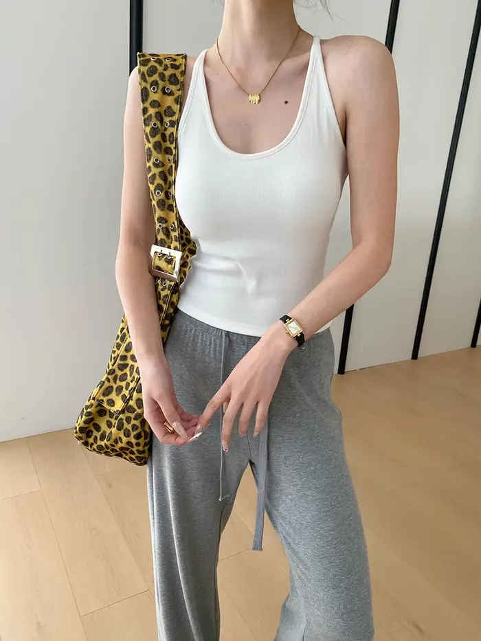 Débardeurs sexy pour femmes 2026 – Haut court féminin, camisole d'été noire et blanche, vêtements de
