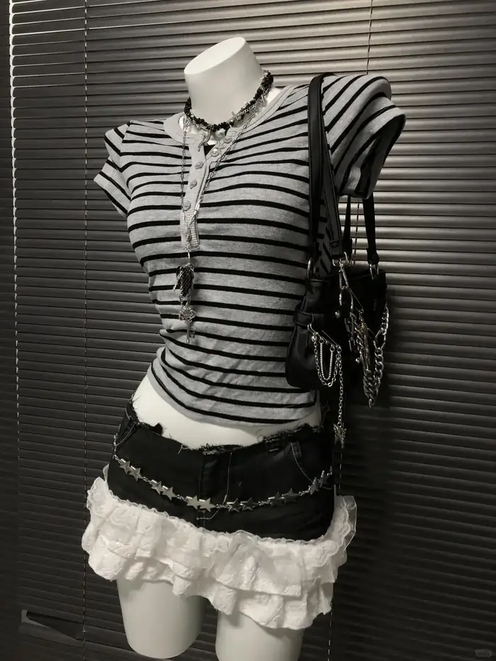 T-shirt à manches courtes pour femme
