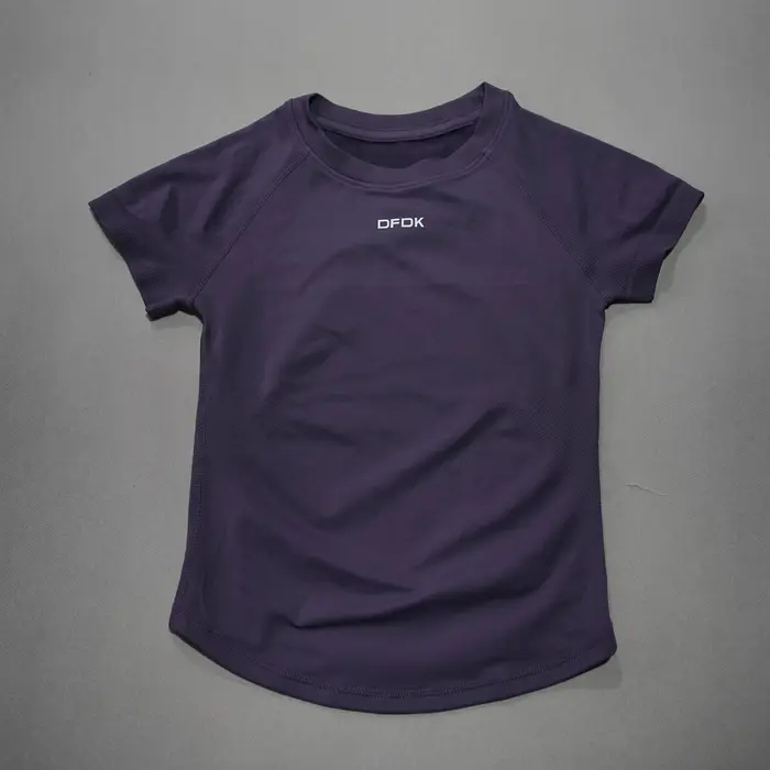 Nouveau T-shirt de sport respirant pour femme 2026 – Col rond