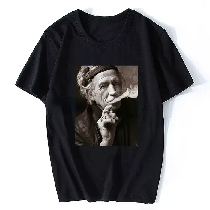 T-shirt manches courtes homme, modèle 2019 et je suis encore là
