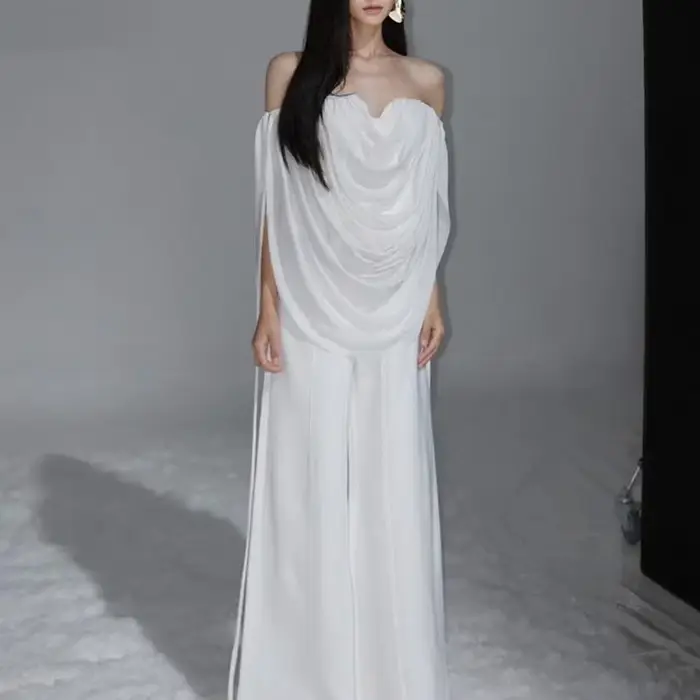 Chemise blanche à plis superposés TWOTWINSTYLE pour femme