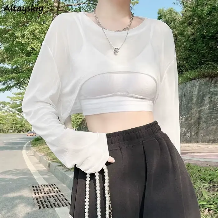 T-shirt transparent à manches longues et col rond pour femme