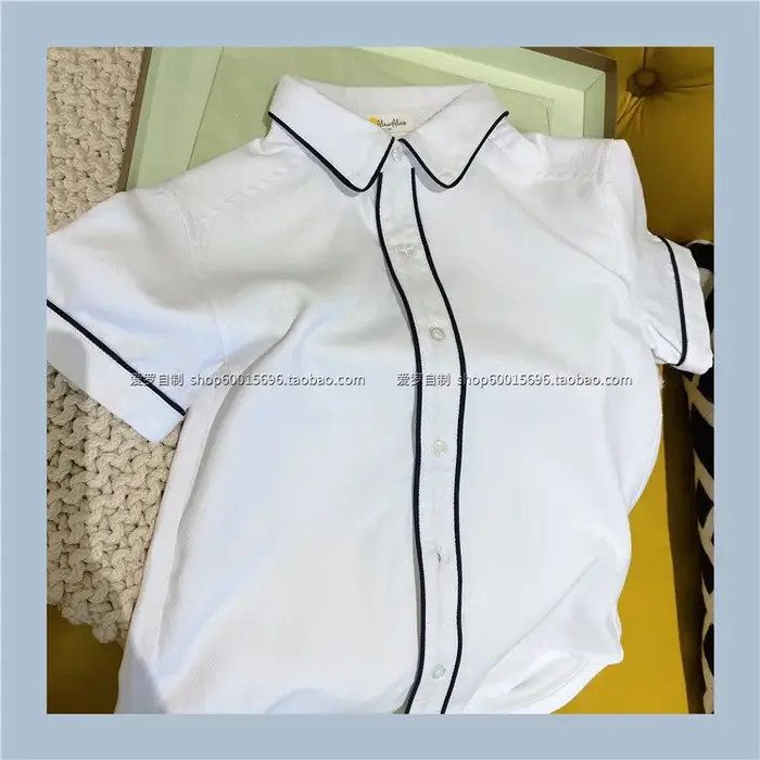 Chemise Blanche à Manches Courtes pour Garçons avec Col à Revers et Passepoil Bleu Marine