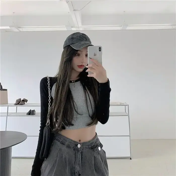 Skinny Crop Tshirts 2025 Femmes Hauts Rayé Femmes T-shirts Bleu Alt Tendance Simple Pas Cher Vêtemen