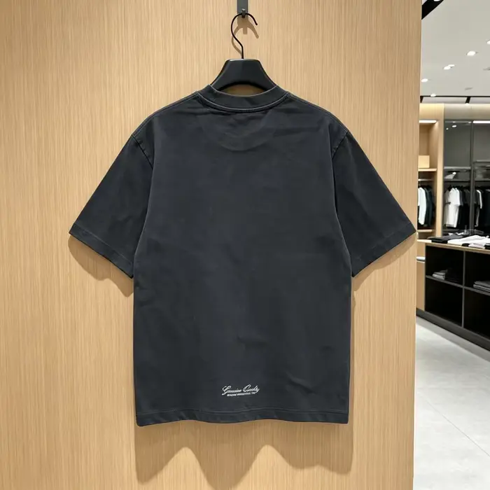 T-shirt ample à manches courtes avec étiquette brodée sur la poitrine NBHD