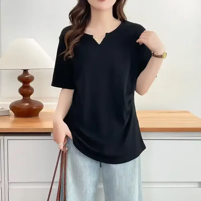 T-shirt femme à col en V, manches courtes, taille froncée sur le côté, coupe ajustée, couleur unie,