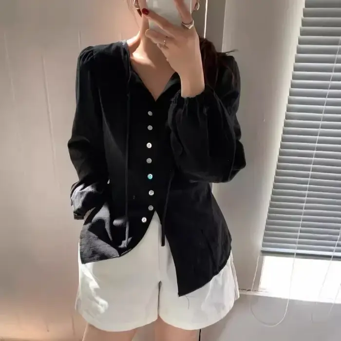 Chemise élégante à manches longues pour femmes