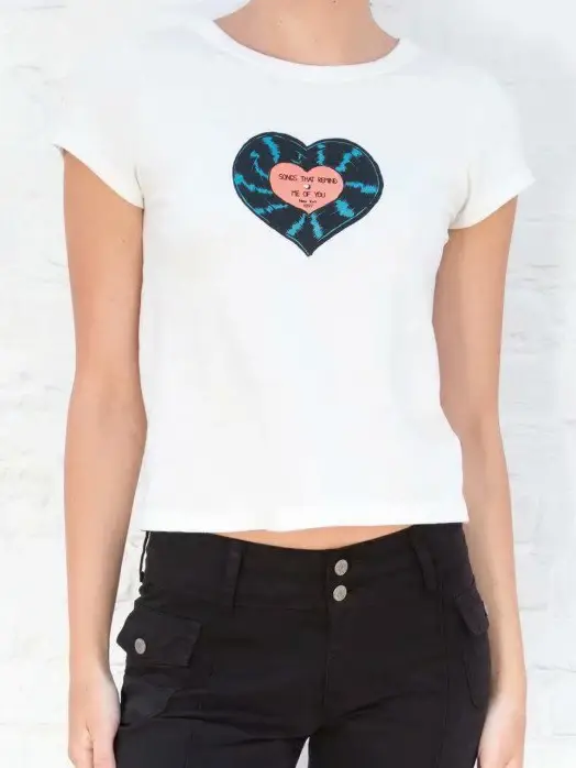T-shirt à manches courtes et col rond pour femme