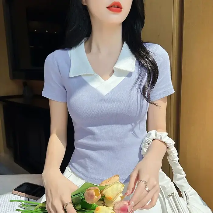 T-shirt à manches courtes et col Polo pour femmes