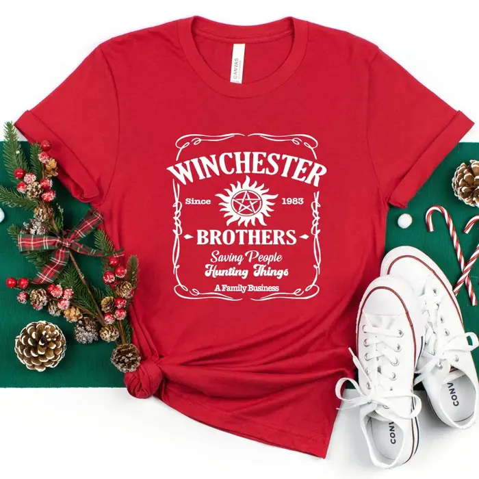 T-shirt inspiré de la série télévisée Winchester Brothers, chemise naturelle, chemises esthétiques vintage, cadeau GérGift, Sam et ROM