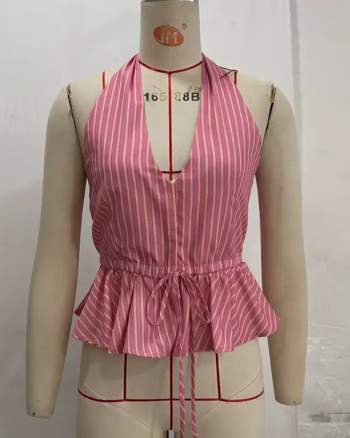Haut pour femme 2026 Nouvelle Collection Été Col V Rayé Halter Chic et Élégant Style Vacances