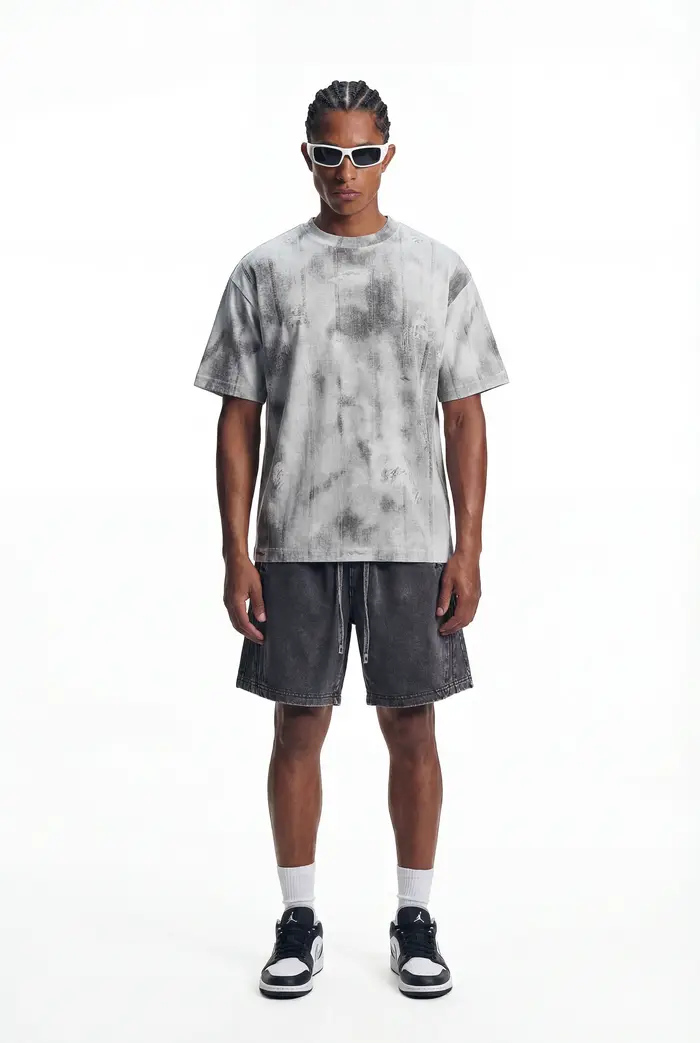 Nouveau T-shirt rétro noir à motif floral style photocopy 2026
