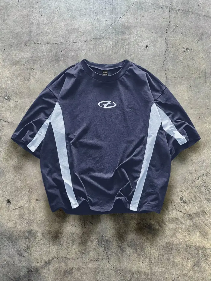 Le nouveau T-shirt pour hommes pour l'été 2025 présente une impression de motifs 3D décontractés