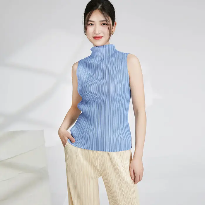 Miyake couleur unie japonais Simple cent T-shirt haut 2025 été nouveau tempérament trajet