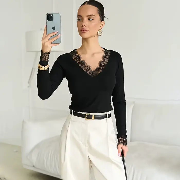Tornova col en V dentelle t petit haut femmes Sexy nombril exposé pull mode épissure fille chaude Club
