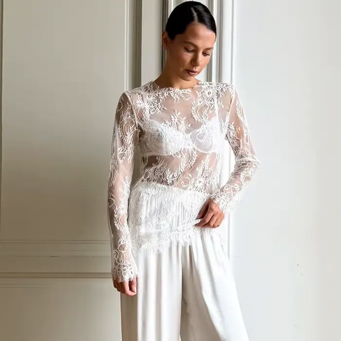Tsiisd Sexy dentelle transparent chemise haute pour les femmes pure élégance lâche déplacements mode Streetwear pull 2026 Y2k haut femme