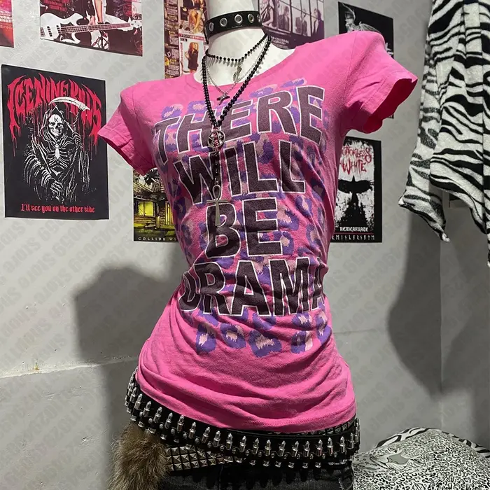 T-shirt graphique gothique Y2K Star Girl pour femme