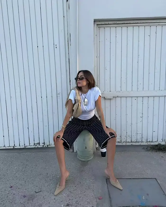 T-shirt gris à manches courtes pour femme
