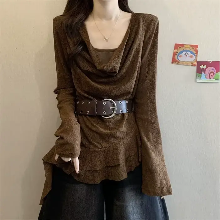 T-shirt élégant à manches longues et col en dentelle pour femme