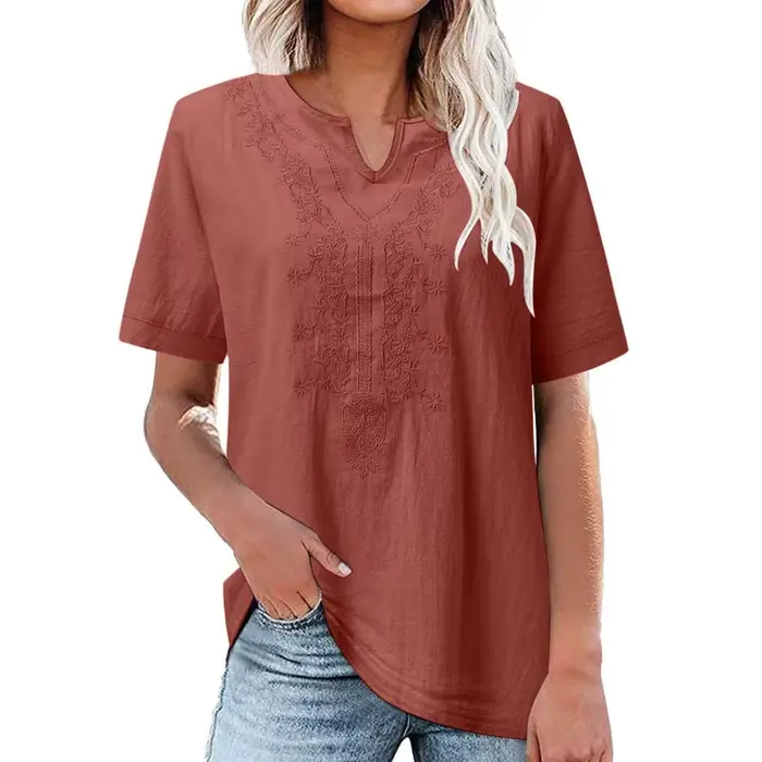 T-shirt décontracté ample à manches courtes en lin et coton brodé avec col en V et poche pour femme